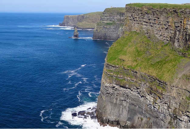 Cliffs-Of-Moher-OBriens-From-South